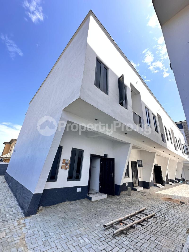 3 bedroom House for sale Ikota Lekki Lagos