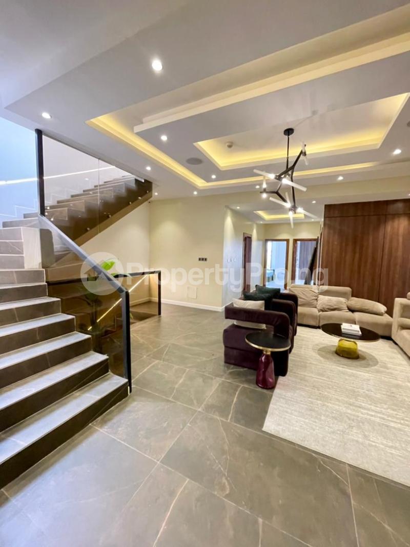 5 bedroom House for sale Osapa london Lekki Lagos