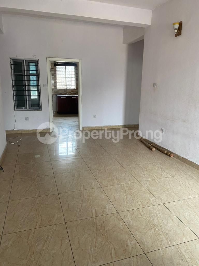 2 bedroom House for rent Conservative Road orchid Lekki Lagos