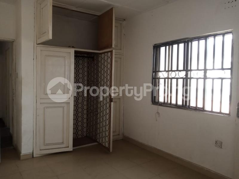 1 bedroom Flat / Apartment for rent Off Ado Road Thomas estate Ajah Lagos