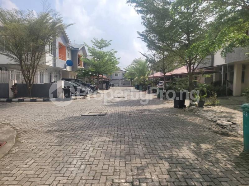 4 bedroom House for rent Ikate Lekki Lagos