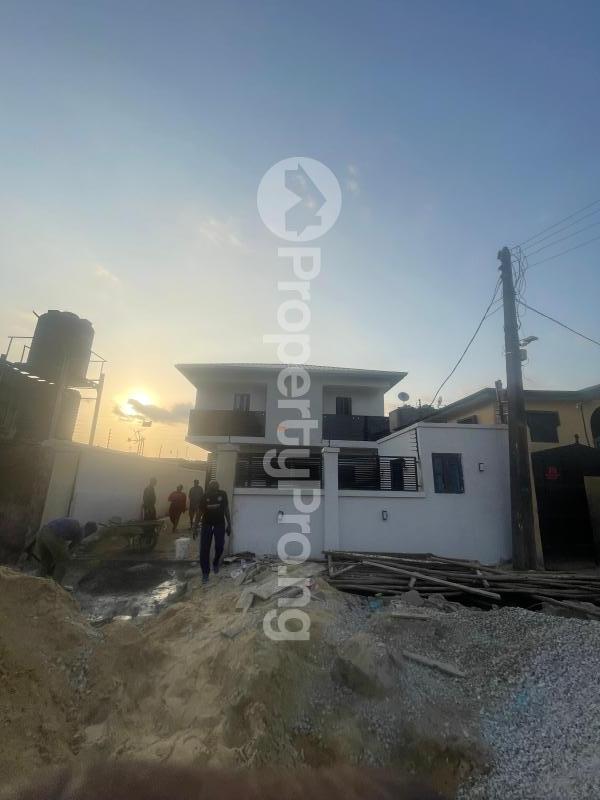 1 bedroom Flat / Apartment for rent Mafoluku Oshodi Lagos