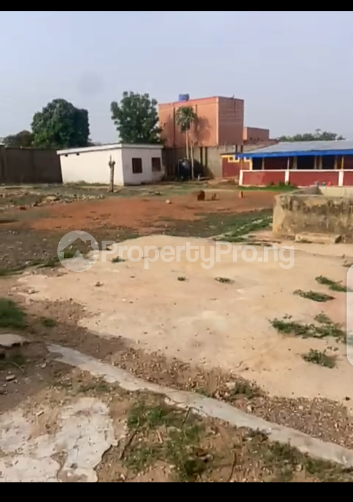 10 bedroom Commercial Property for sale Gobarau, Angwan Rimi Kaduna North Kaduna