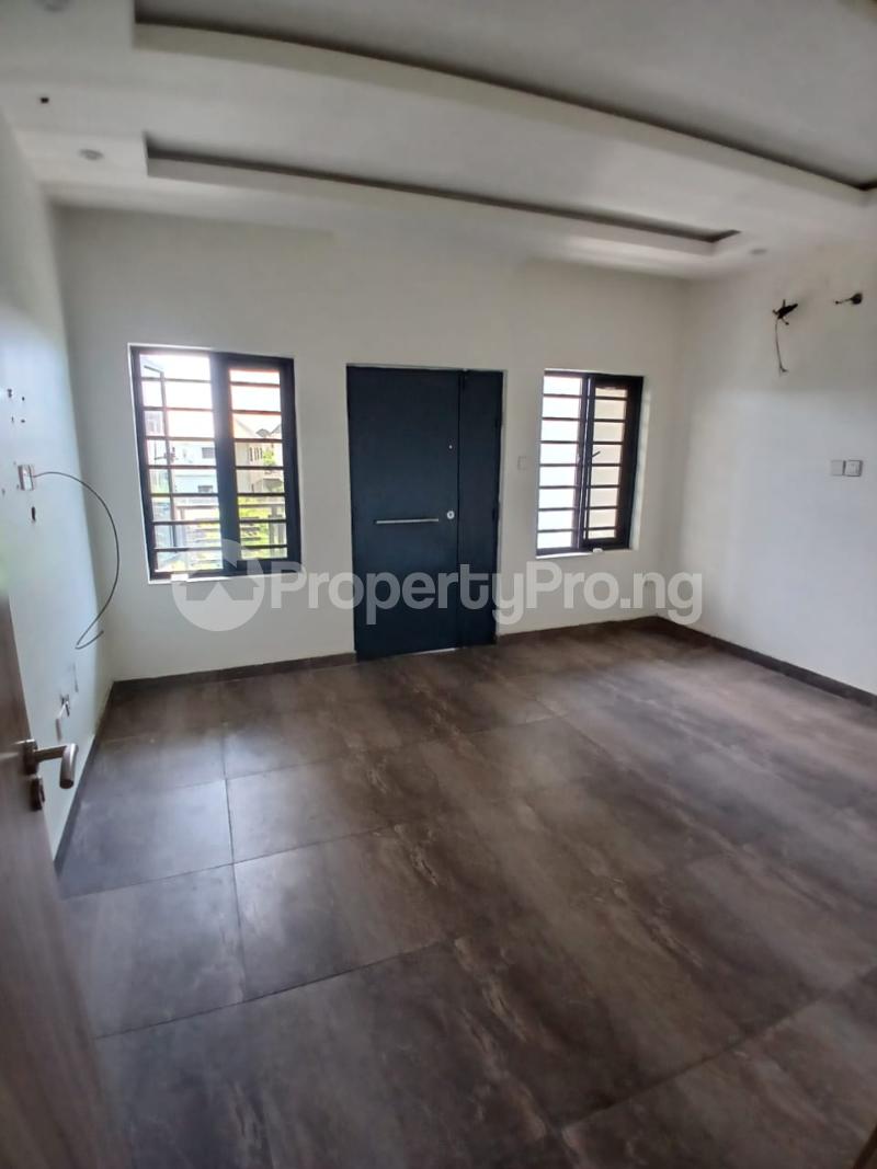 1 bedroom Flat / Apartment for rent Scheme Ii Lekki Phase 2 Lekki Lagos