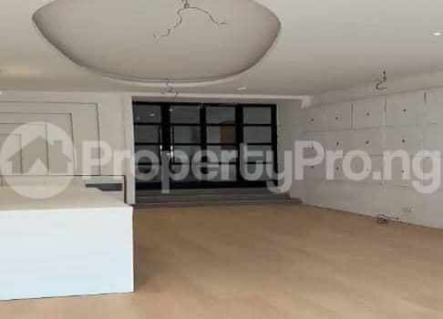 Commercial Property for rent Karimu Kotun Victoria Island Lagos