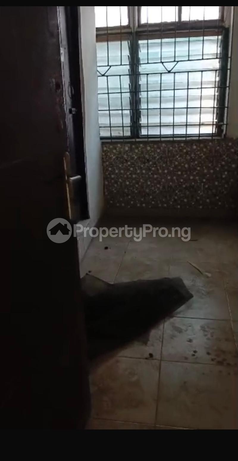 1 bedroom Flat / Apartment for rent Onike Onike Yaba Lagos - 0