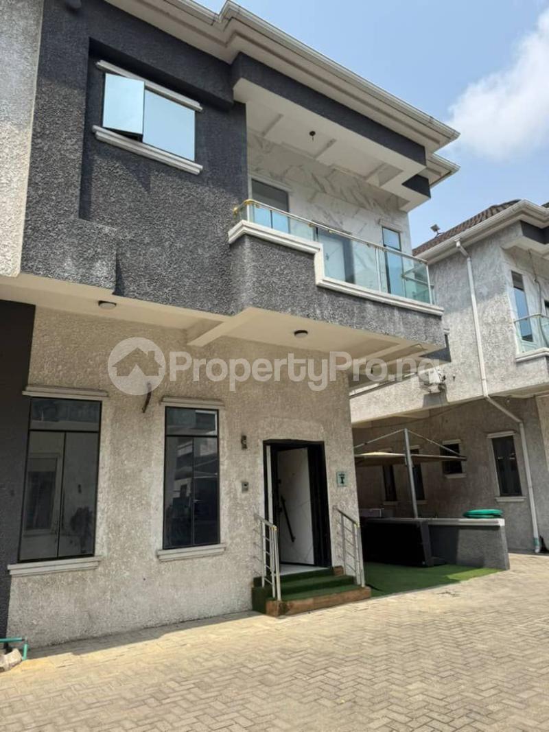 House for rent Tatiana Court Ikota Lekki Lagos