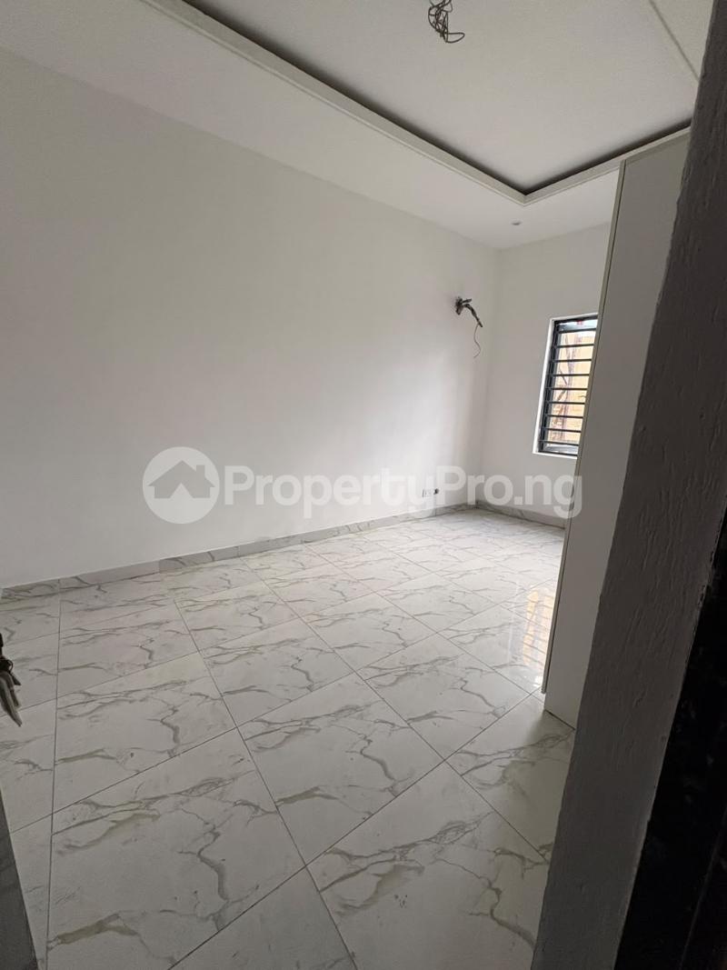 1 bedroom Flat / Apartment for rent Ologolo Lekki Lagos
