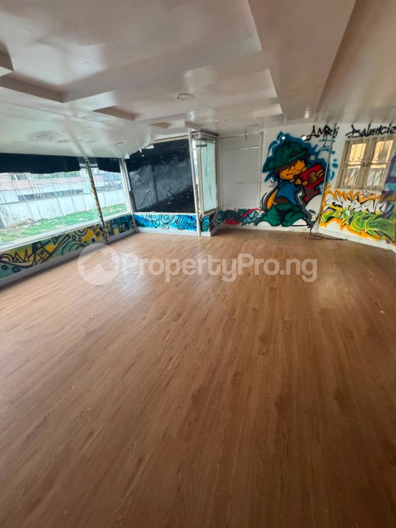 Commercial Property for rent Lekki Phase I Lagos Lekki Phase 1 Lekki Lagos