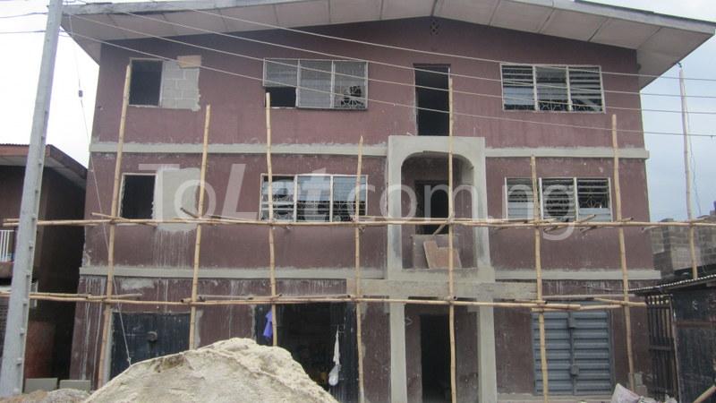 1 bedroom Flat / Apartment for rent Adeyiga Street Off Jimoli Ibrahim Ketu Kosofe/Ikosi Lagos