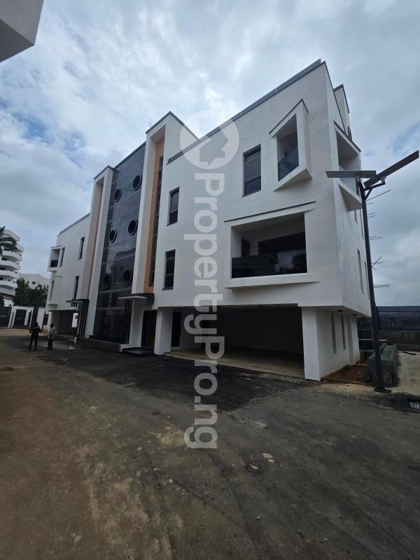 6 bedroom House for sale Maitama Abuja