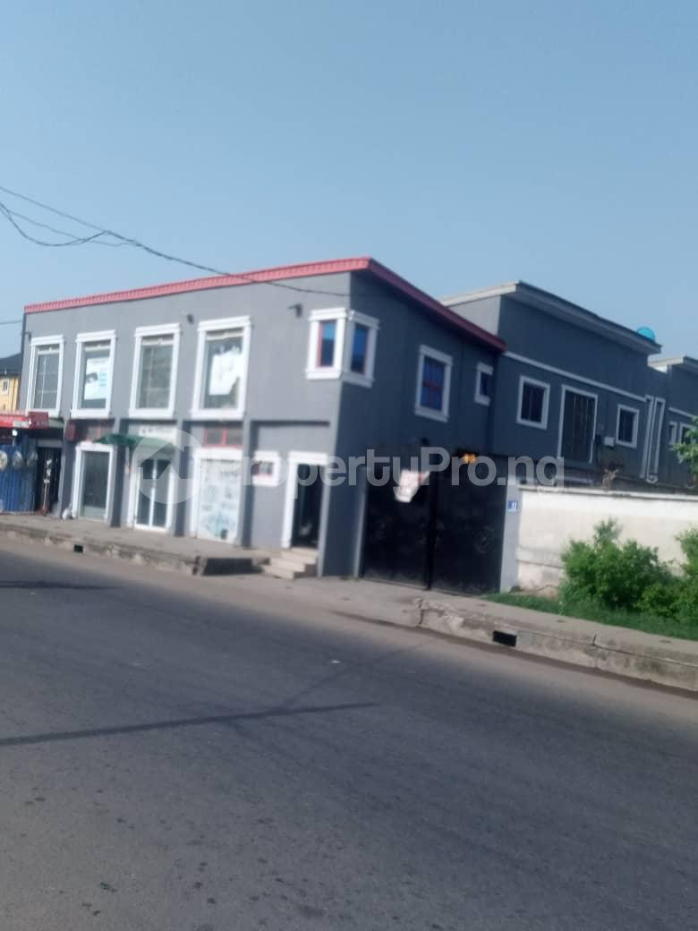 House for sale  Ejigbo Lagos - 0