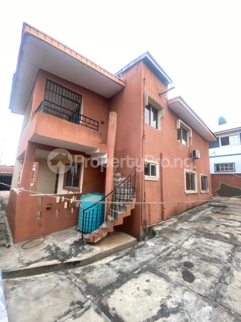 4 bedroom Flat / Apartment for sale Alegongo Estate Akobo Ibadan Oyo