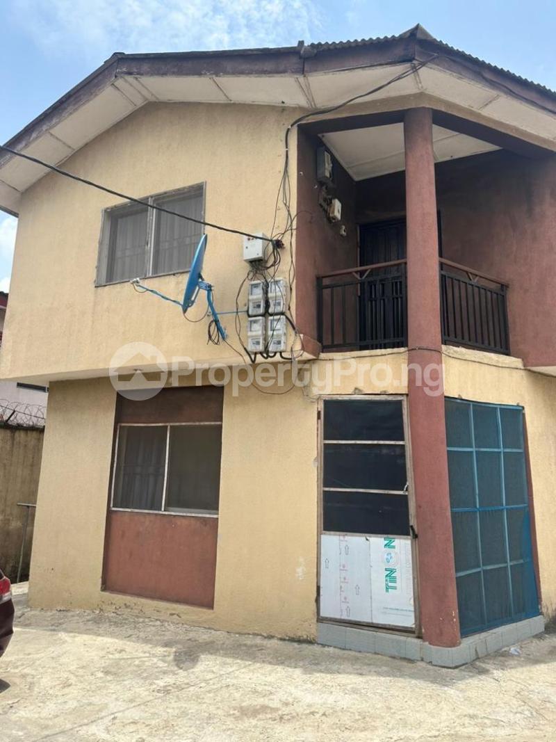 House for sale Close To Cement Bus Stop Mangoro Ikeja Lagos
