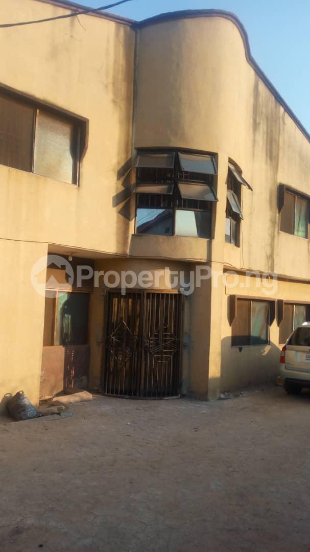 3 bedroom Flat / Apartment for sale Canal Estate, Okota Lagos