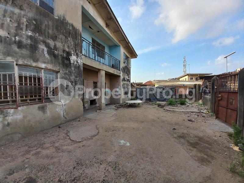 3 bedroom House for sale Off Morroco Road Fadeyi Shomolu Lagos - 0