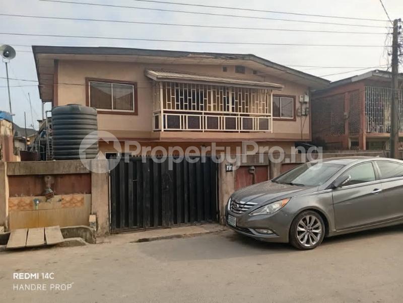 4 bedroom Flat / Apartment for sale Surulere Lagos