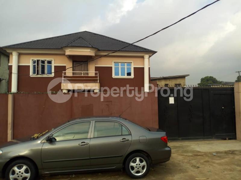 2 bedroom House for sale Off Fola Agoro Yaba Lagos