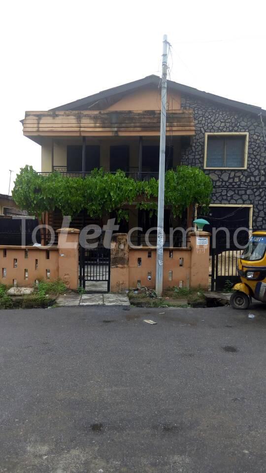 3 bedroom Flat / Apartment for rent Ladele Dada Kilo-Marsha Surulere Lagos