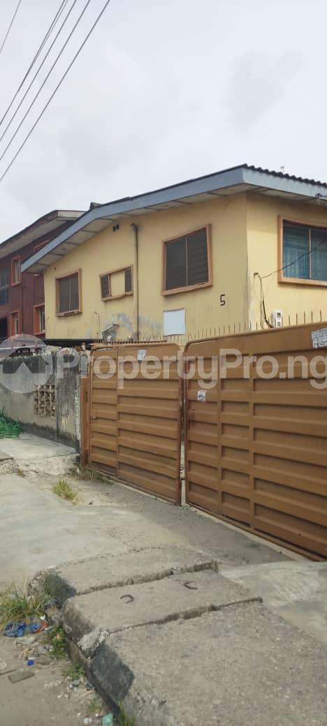 4 bedroom House for sale Ijesha Surulere Lagos