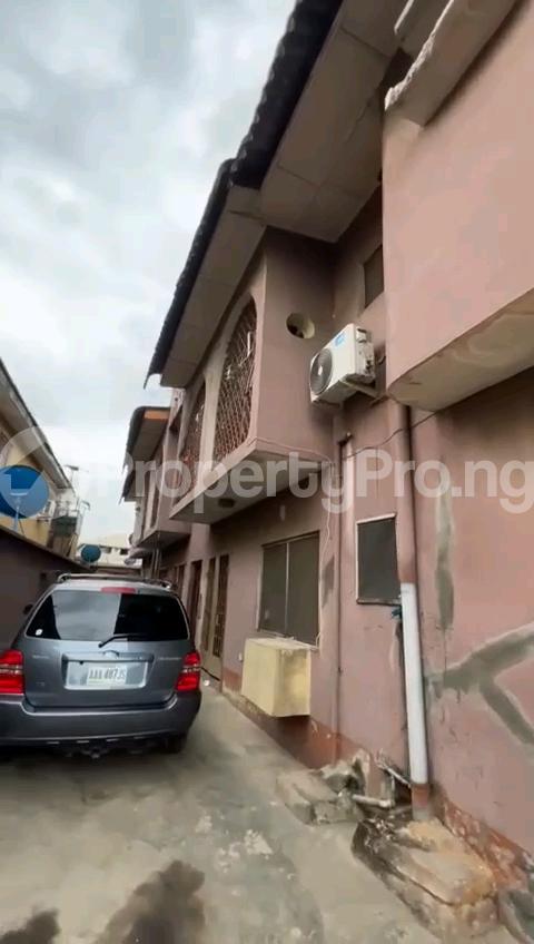 3 bedroom House for sale Adepeju Street Off Gbagada Road Behind Justrite Supermarket Gbagada Lagos
