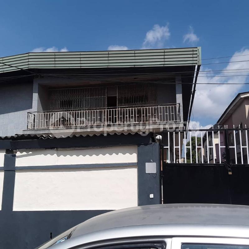 3 bedroom House for rent Awolowo way Ikeja Lagos