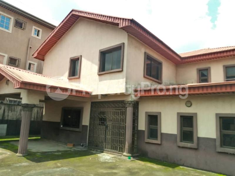 8 Bedroom House in Airport Road(Ikeja) Ikeja Lagos House for sale in