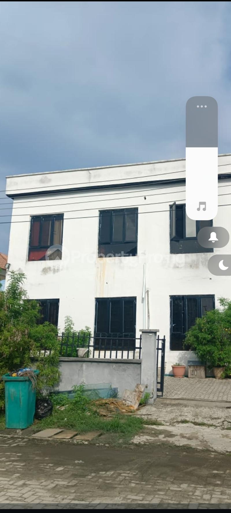 2 bedroom House for sale Off Orchid Road Off Lekki-Epe Expressway Ajah Lagos