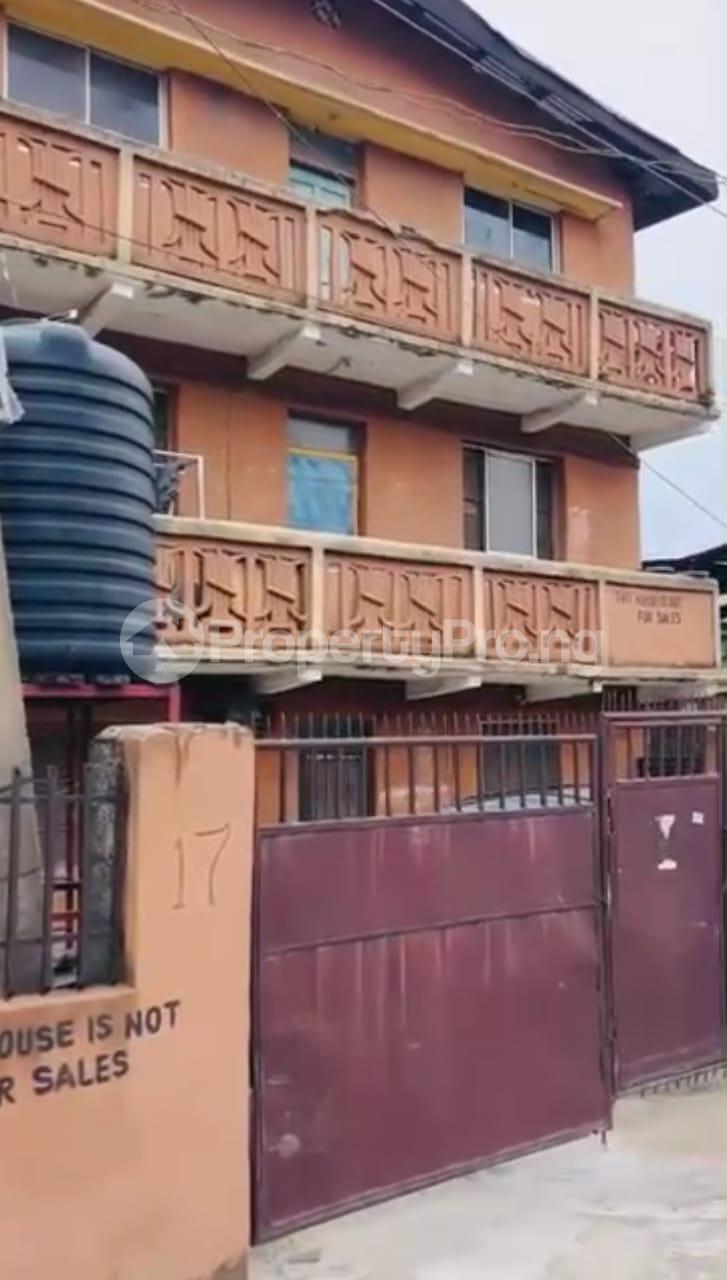 House for sale Fadeyi Shomolu Lagos - 0