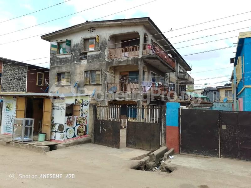 3 bedroom House for sale Papa Ajao Mushin Lagos