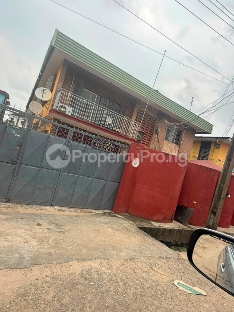 House for sale Off Pedro Road, Lagos Shomolu Lagos