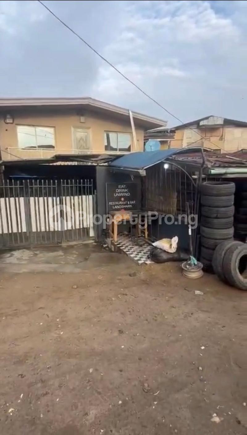House for sale New garage Gbagada Lagos - 0