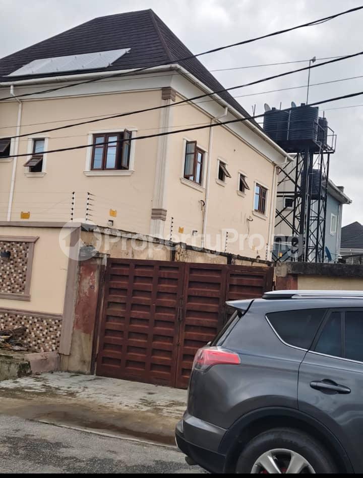 House for sale Off Ogba Lagos