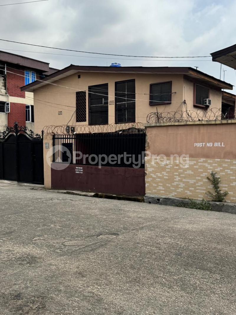 House for sale Adelabu Surulere Lagos