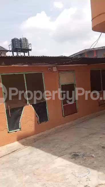 House for sale Bioyin Area, Jankara Ijaiye, Abule Egba Lagos