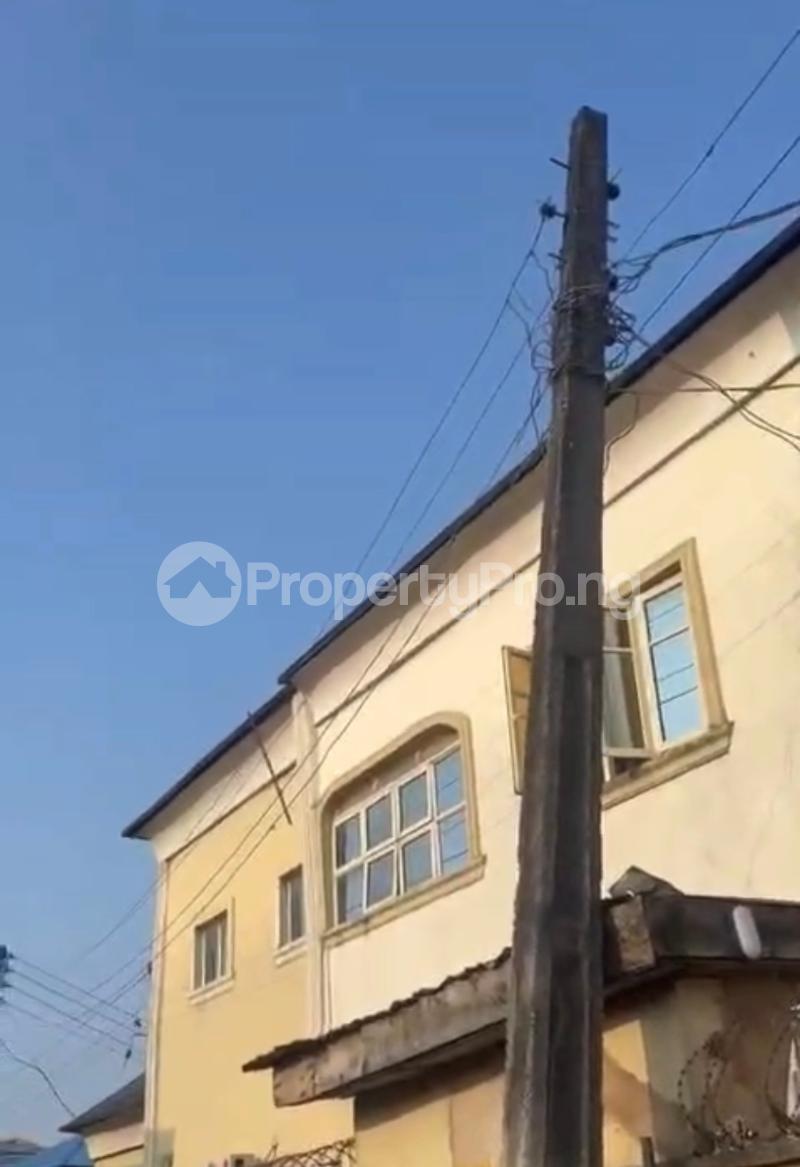 2 bedroom House for sale Oworonshoki Gbagada Lagos - 0