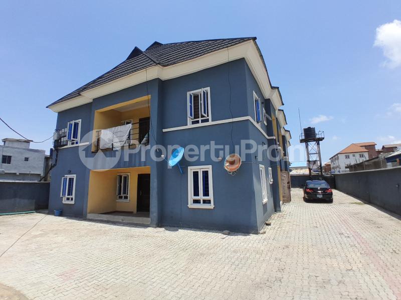3 bedroom Flat / Apartment for sale Off Mobil Road Ilaje Ajah Lagos - 1