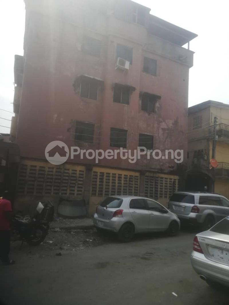 House for sale Fadeyi Busstop Yaba Lagos