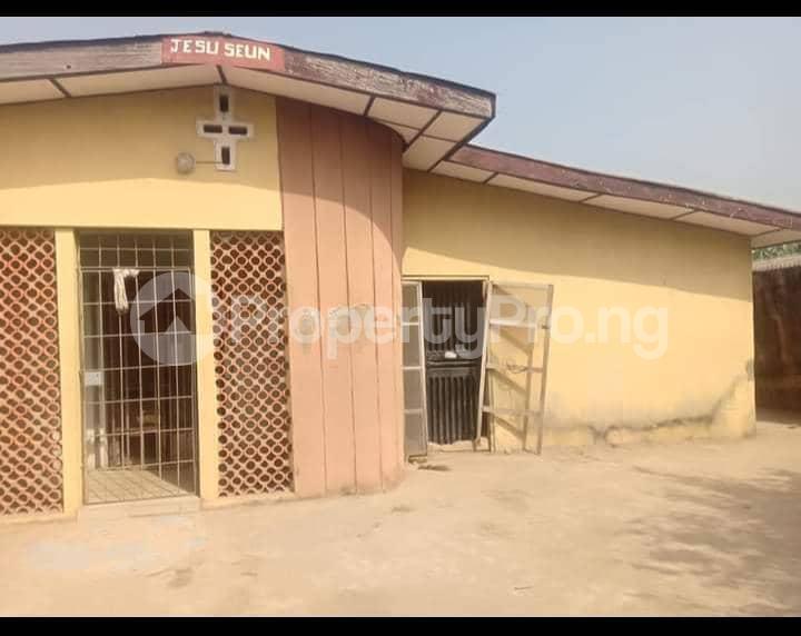 House for sale Alakia Odk Bus Stop Ibadan Oyo