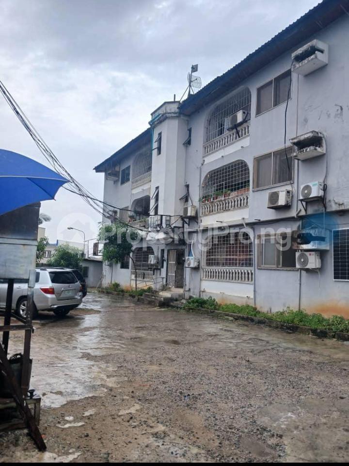 House for sale Shonibare Estate Maryland Lagos