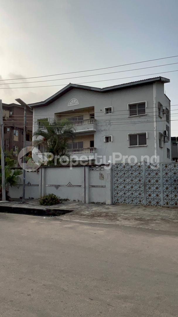 3 bedroom House for sale Aguda Surulere Lagos