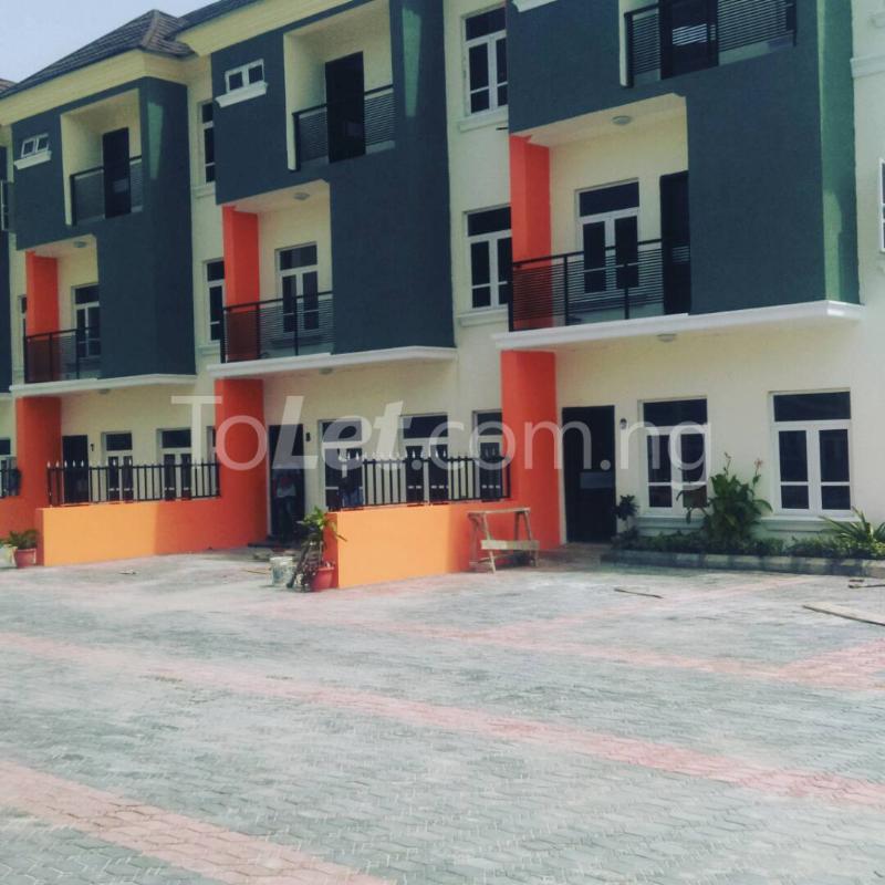 4 bedroom Flat / Apartment for sale Chevron Drive Lekki Phase 1 Lekki Lagos