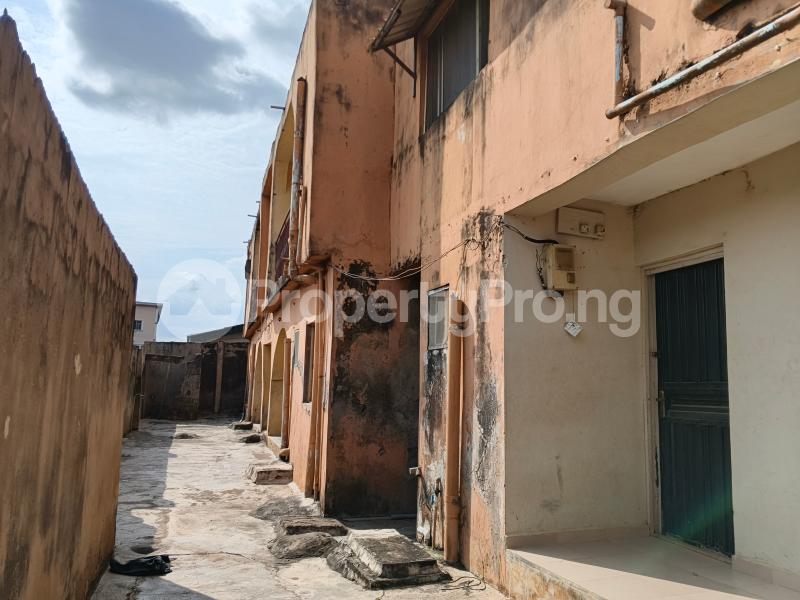 10 bedroom House for sale Ipaja road Ipaja Lagos