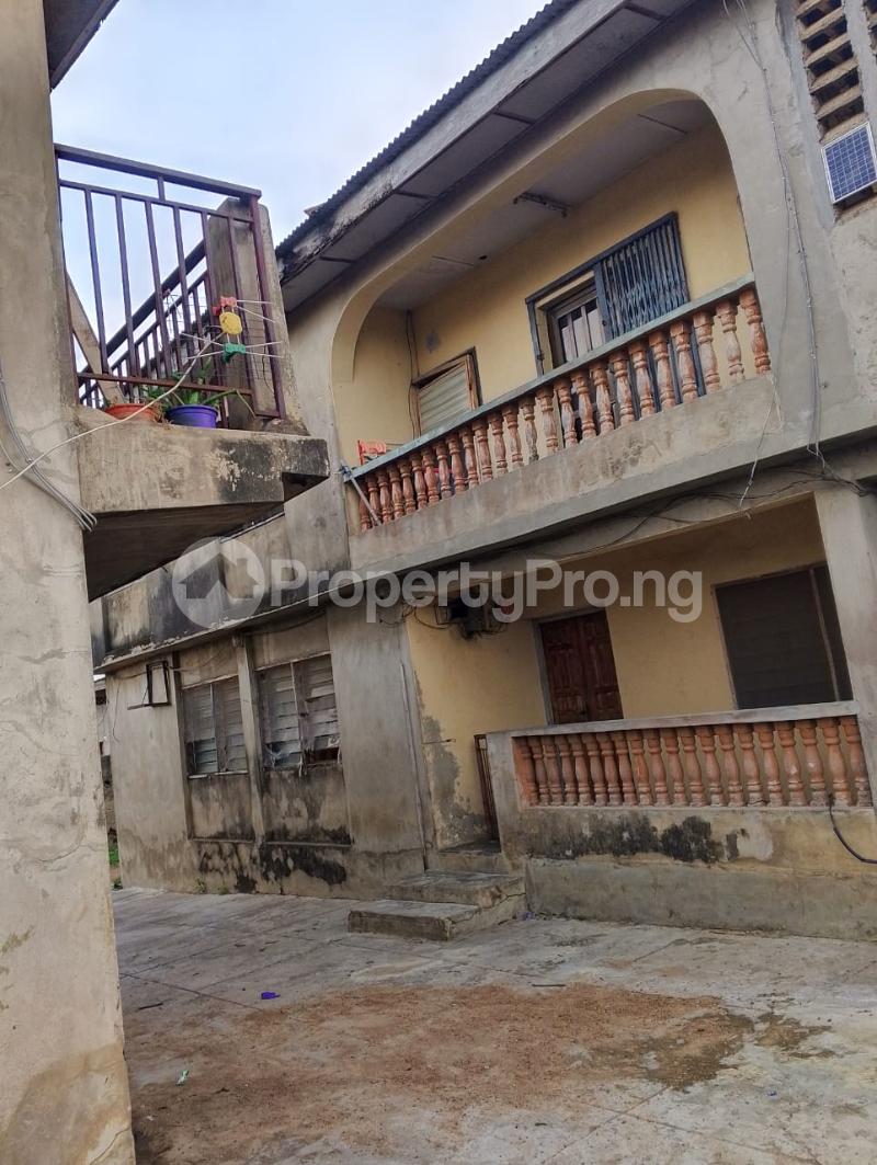 10 bedroom House for sale Ayilara Estate Oluyole Estate Ibadan Oyo