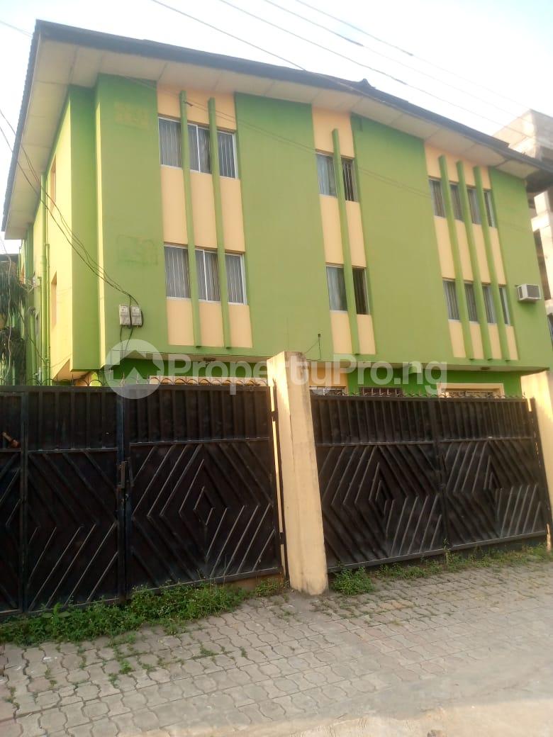 House for sale Close To Lagos Abeokuts Expressway Ipaja road Ipaja Lagos