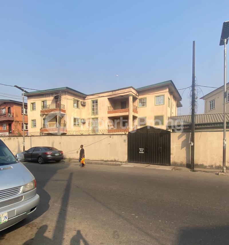 3 bedroom House for sale Fashoro Street Surulere Lagos