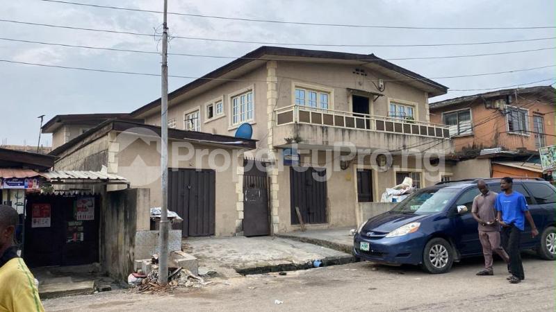House for sale Buraimo Alli Street, Gbagada Estate Phase 2 Gate, Ladylak,lagos. Gbagada Phase 2 Gbagada Lagos