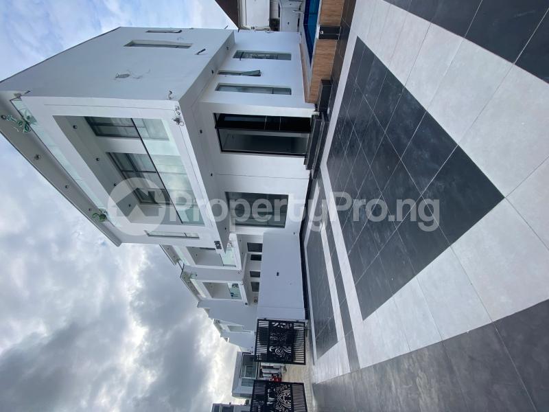4 bedroom House for sale Chevron Lekki Lagos