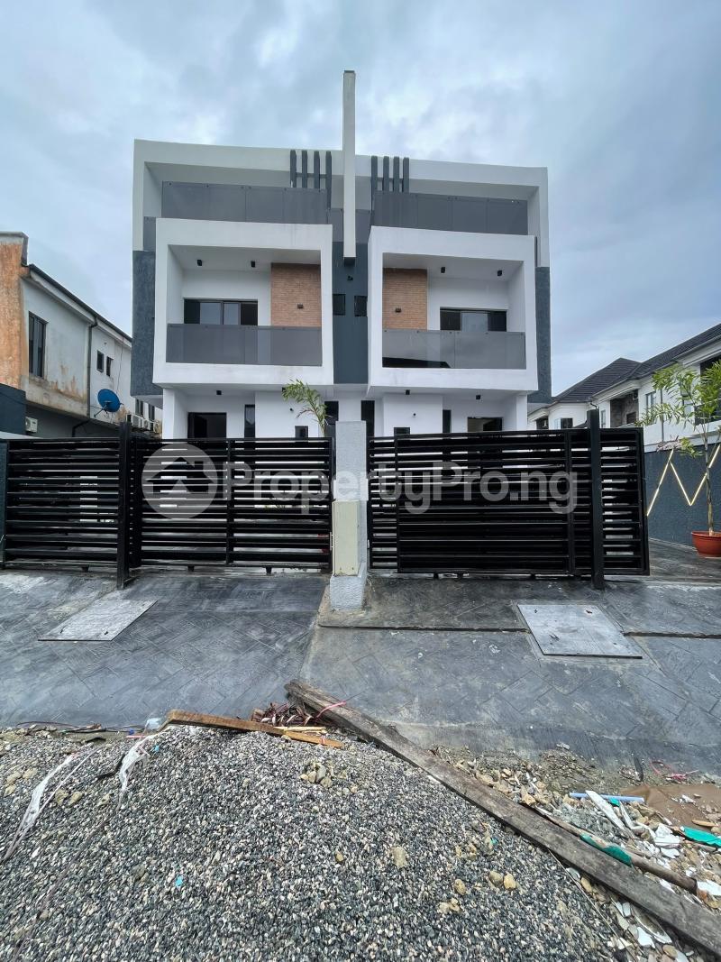 4 bedroom House for sale In A Gated Estate Orchid Lekki Lagos