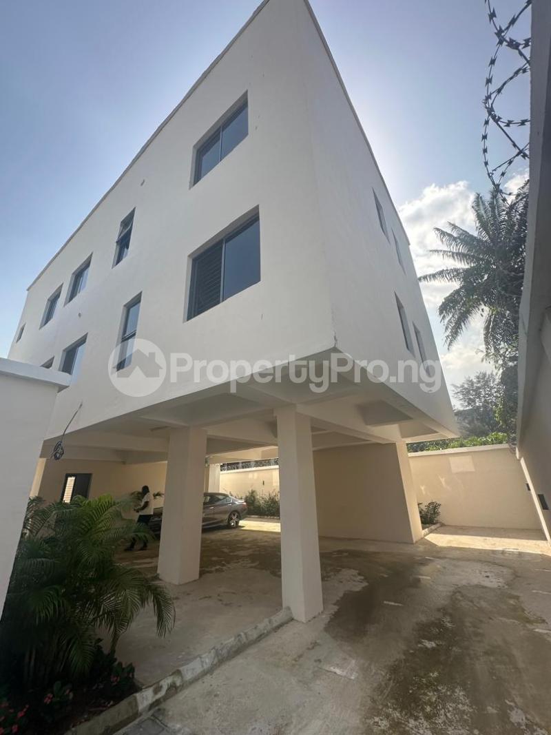 1 bedroom Flat / Apartment for sale Parkview Estate Ikoyi Lagos